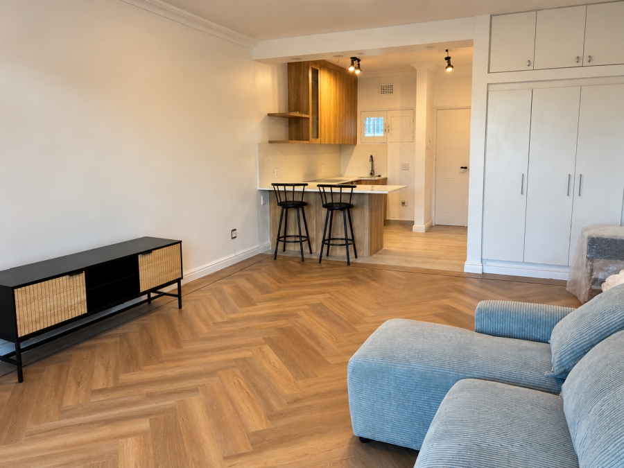 To Let 1 Bedroom Property for Rent in Oranjezicht Western Cape